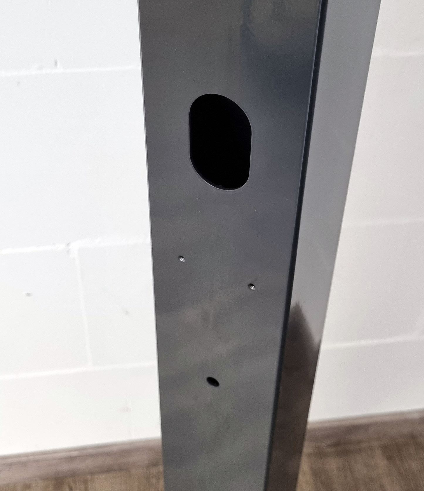 Doppel Ladesäule / Standfuß passend für Voitas Wallbox aus Edelstahl mit Pulverbeschichtung | Ständer | Standfuß | Stele |