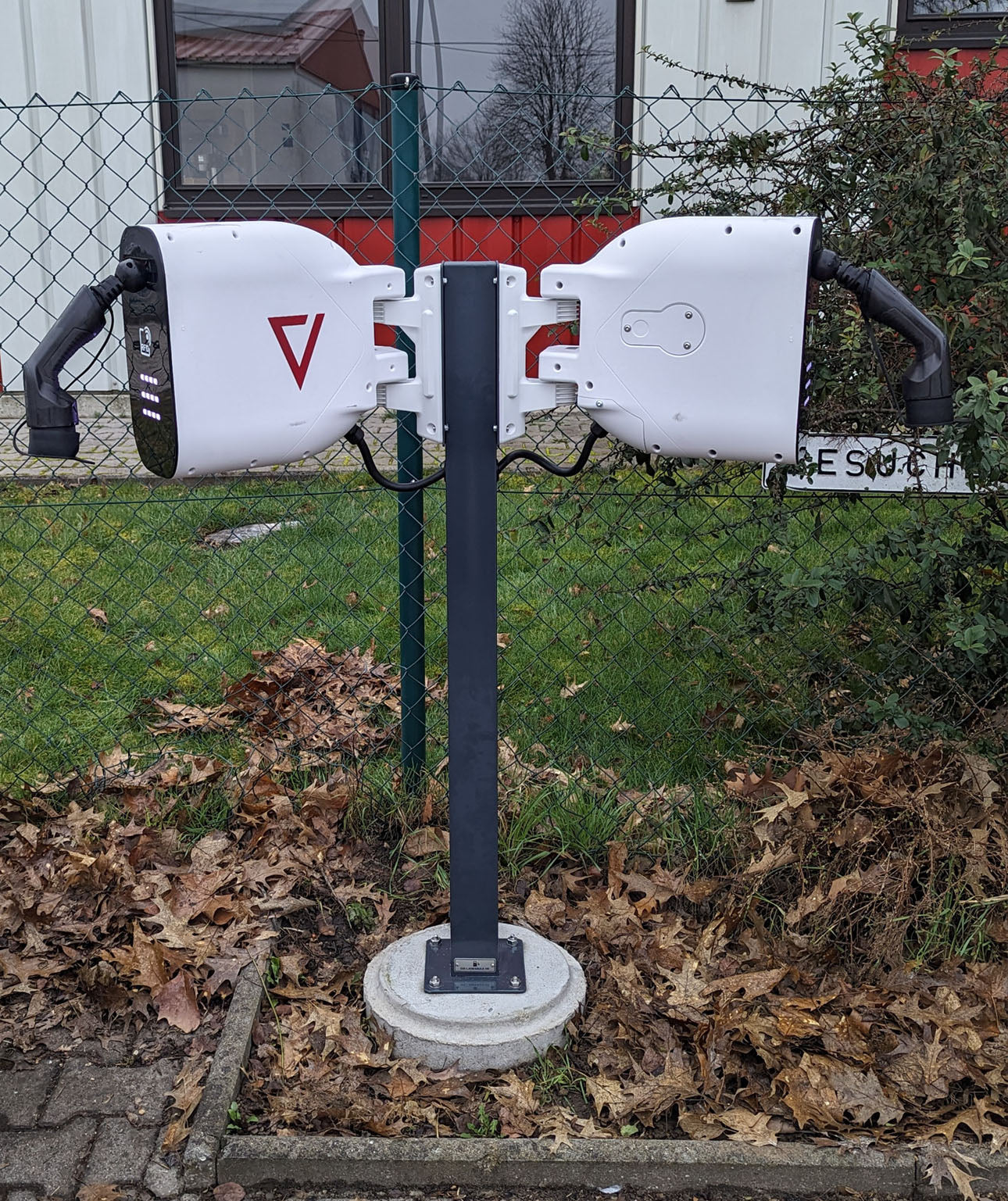 Doppel Ladesäule / Standfuß passend für Voitas Wallbox aus Edelstahl mit Pulverbeschichtung | Ständer | Standfuß | Stele |